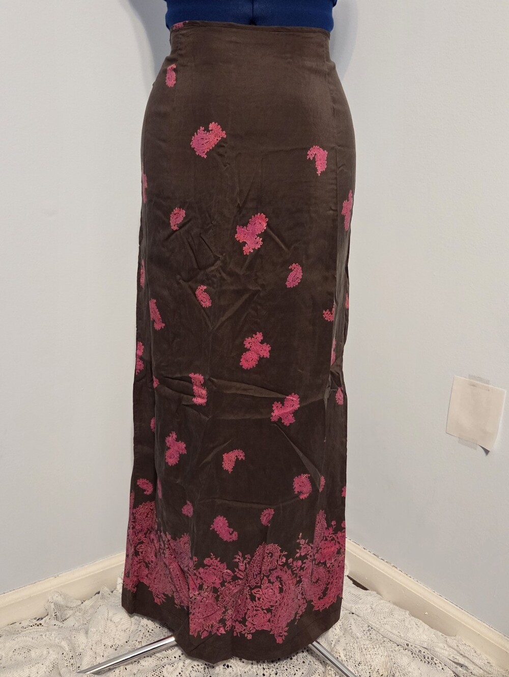 Vintage Brown Paisley Silk Wrap Skirt Size 13/14 - Picture 2 of 6